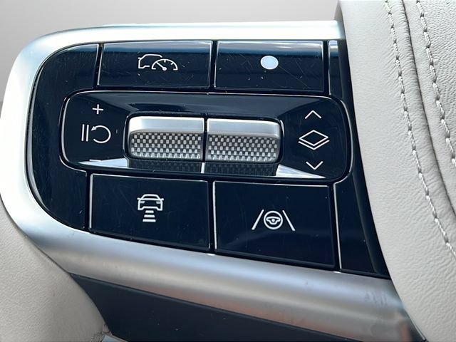 Certified 2025 Genesis GV80 3.5T Prestige AWD/4WD image 29