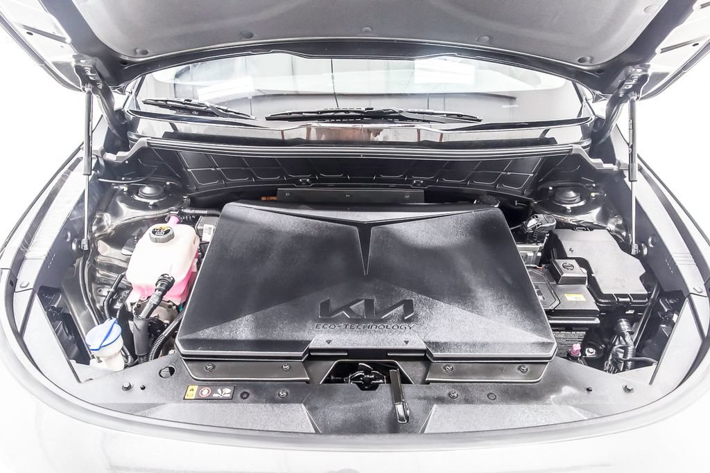 Used 2024 Kia Niro Wind FWD image 39