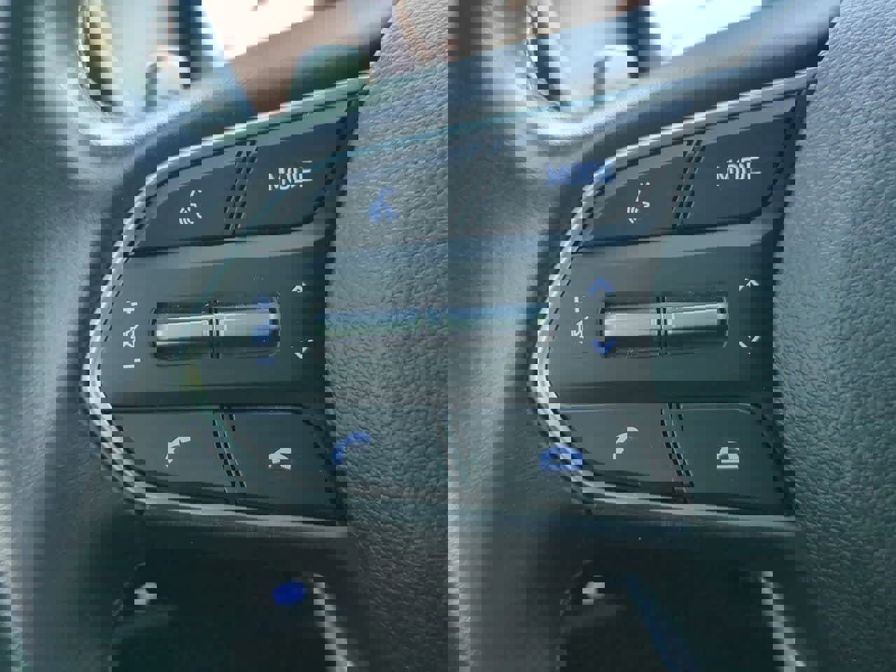 Used 2022 Hyundai Santa Fe XRT image 22