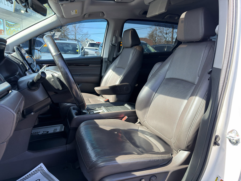 Used 2018 Honda Odyssey Elite image 14