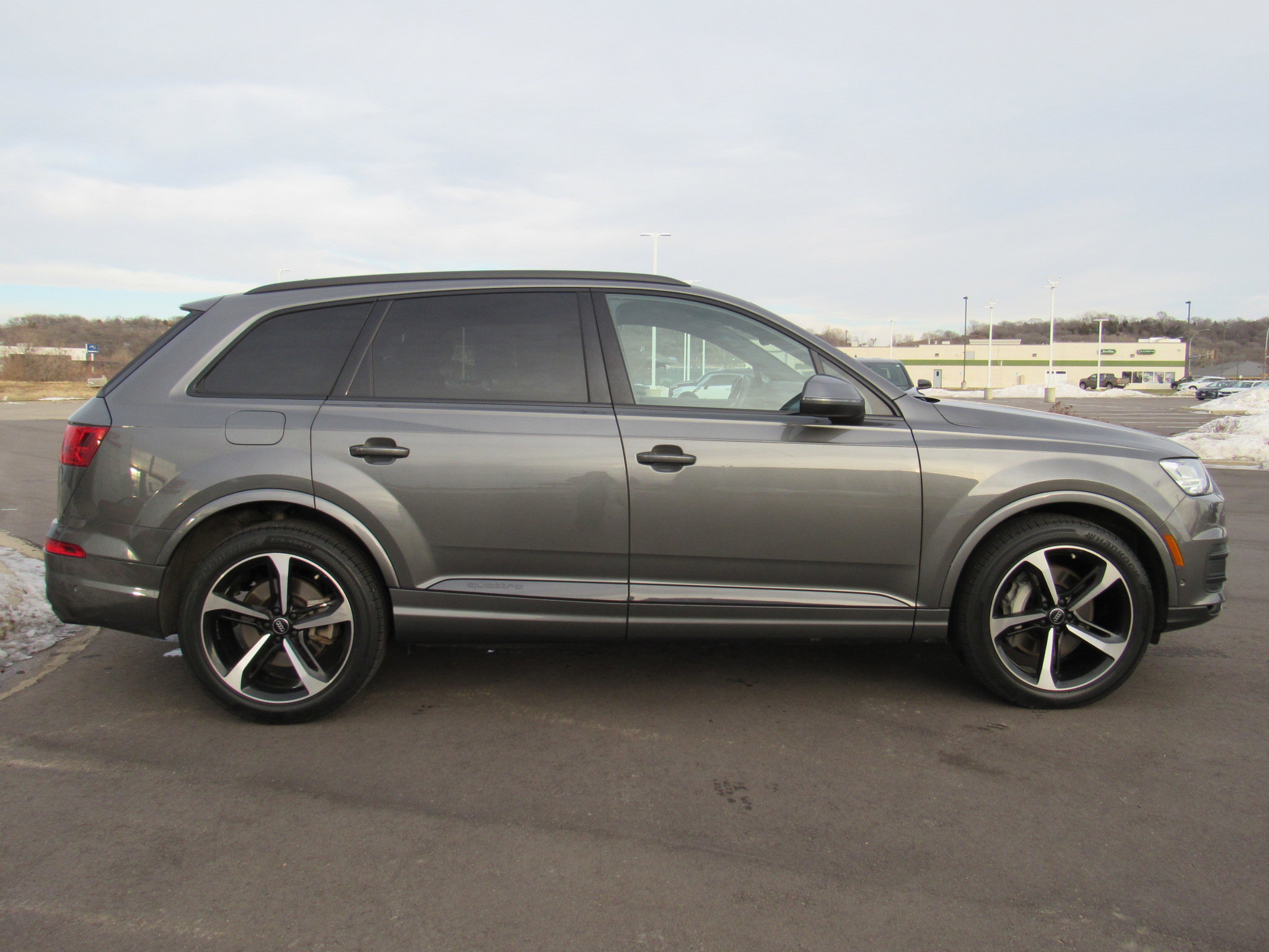 Used 2019 Audi Q7 3.0T Prestige image 5