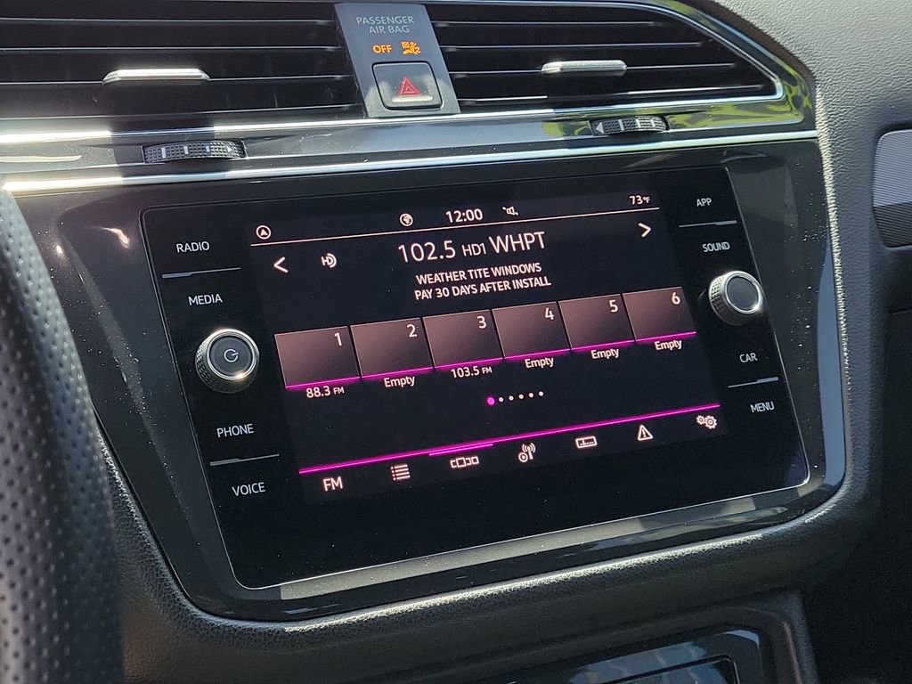 Used 2023 Volkswagen Tiguan SE R-Line image 22