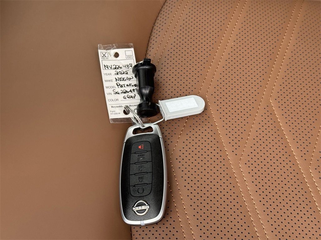 New 2025 Nissan Pathfinder Platinum w/ Lighting Package (N93) image 37