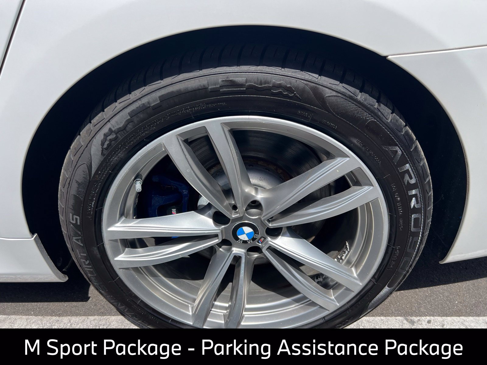 Used 2018 BMW 740e xDrive w/ M Sport Package AWD/4WD image 15
