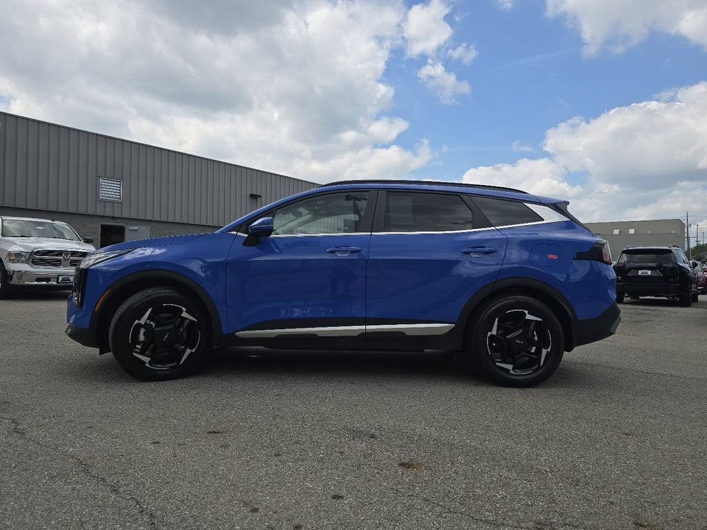 Used 2026 Kia Sportage EX w/ EX Panorama Roof Package FWD image 12