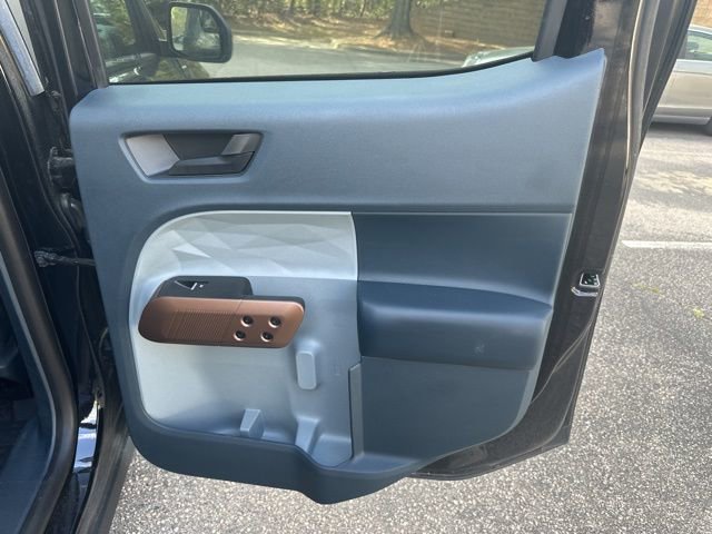 Used 2023 Ford Maverick Lariat image 15