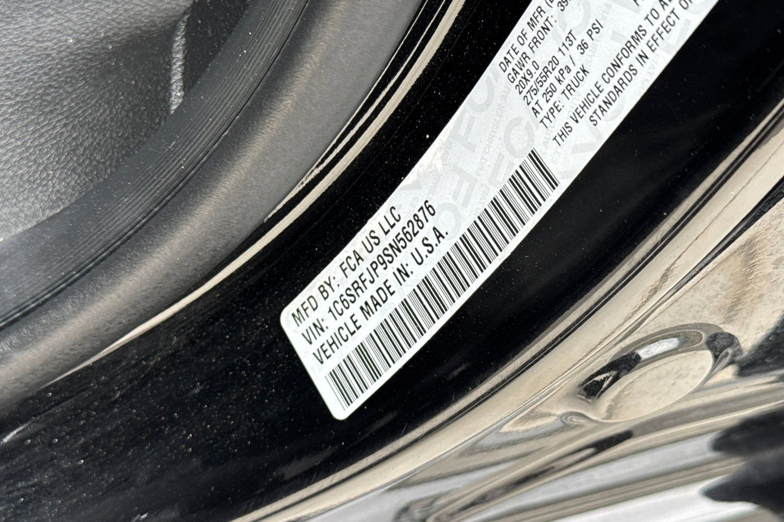 Used 2025 RAM 1500 Laramie AWD/4WD image 35