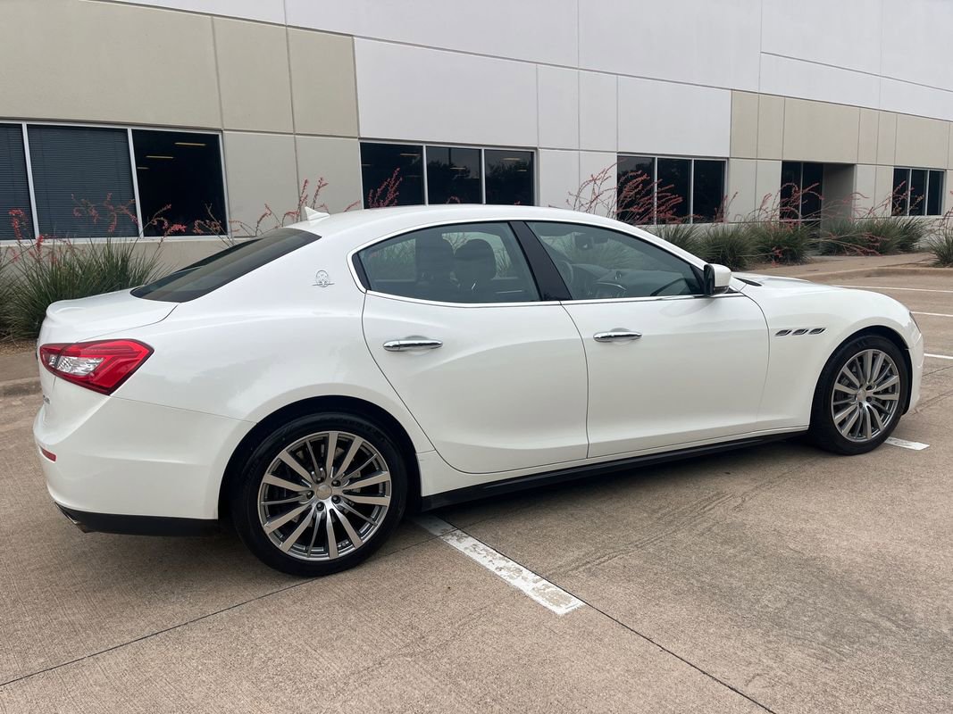 Used 2016 Maserati Ghibli S RWD image 10