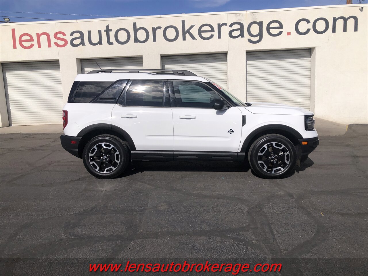 Used 2023 Ford Bronco Sport Outer Banks AWD/4WD image 1