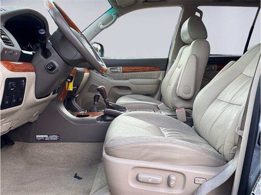 Used 2005 Lexus GX 470 AWD/4WD image 10