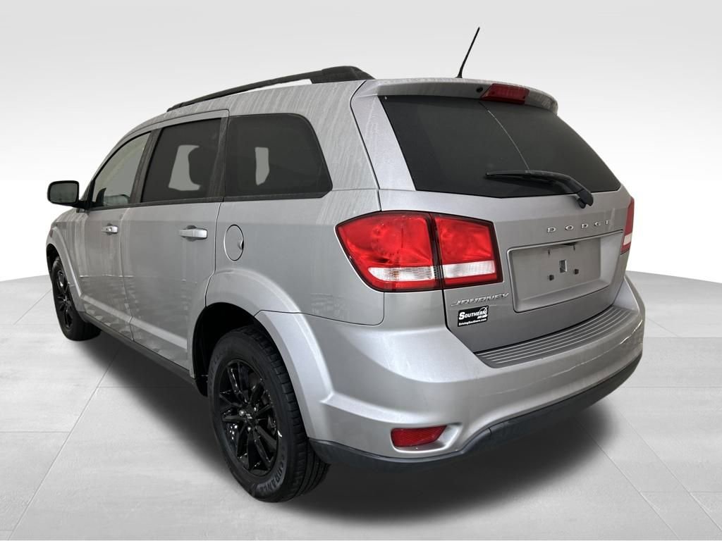 Used 2019 Dodge Journey SE w/ Connectivity Group image 3