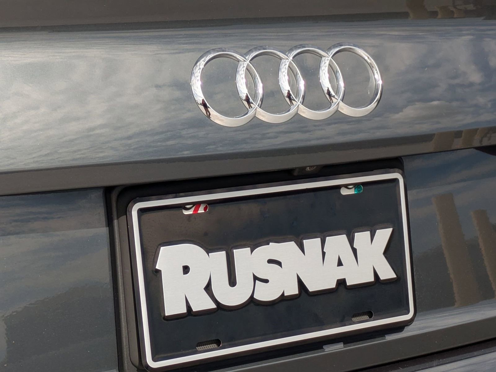 Used 2018 Audi A4 2.0T Ultra Premium Plus w/ Premium Plus Package image 19