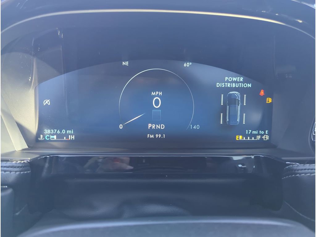 Used 2023 Lincoln Corsair Reserve w/ Equipment Group 201A image 16