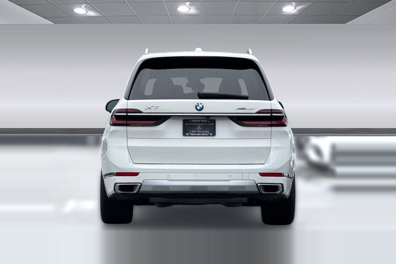 Used 2023 BMW X7 xDrive40i w/ Premium Package image 8