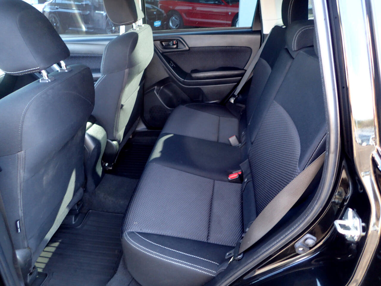 Used 2018 Subaru Forester 2.5i Premium image 11