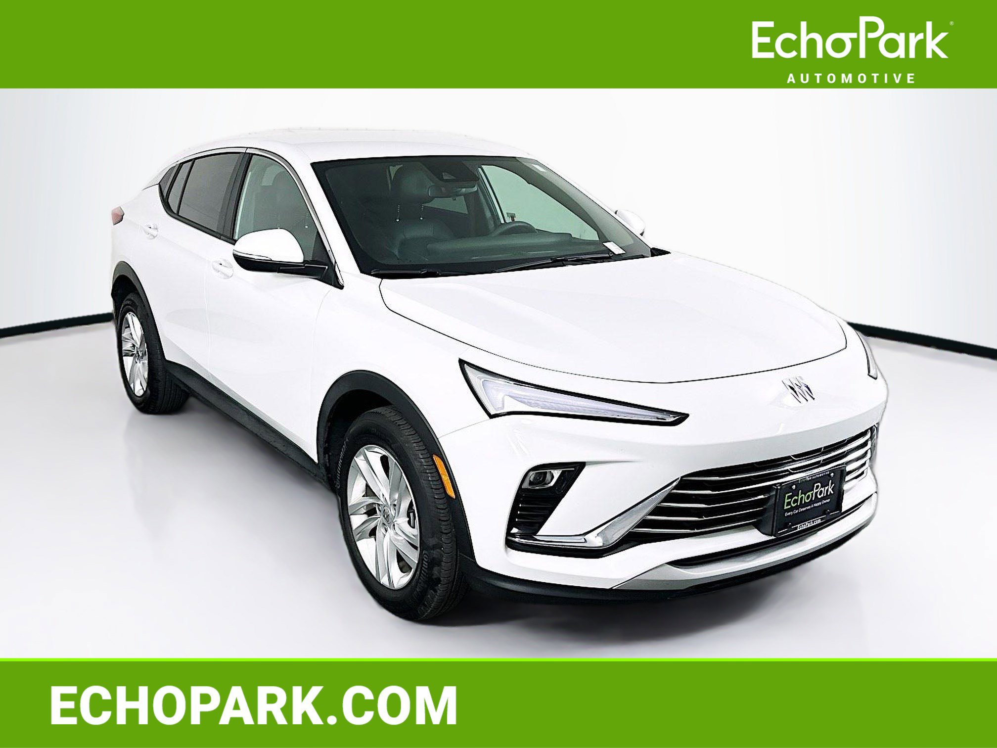 Used 2025 Buick Envista Preferred FWD image 1