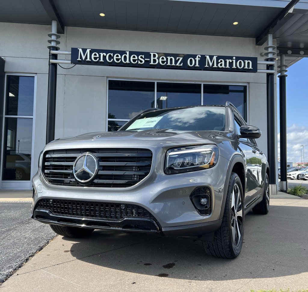 New 2025 Mercedes-Benz GLB 250 4MATIC