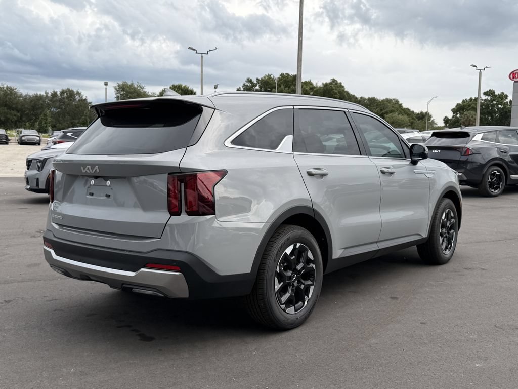 New 2026 Kia Sorento S FWD image 4