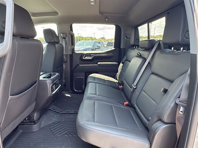 Used 2024 Chevrolet Silverado 1500 LTZ AWD/4WD image 16