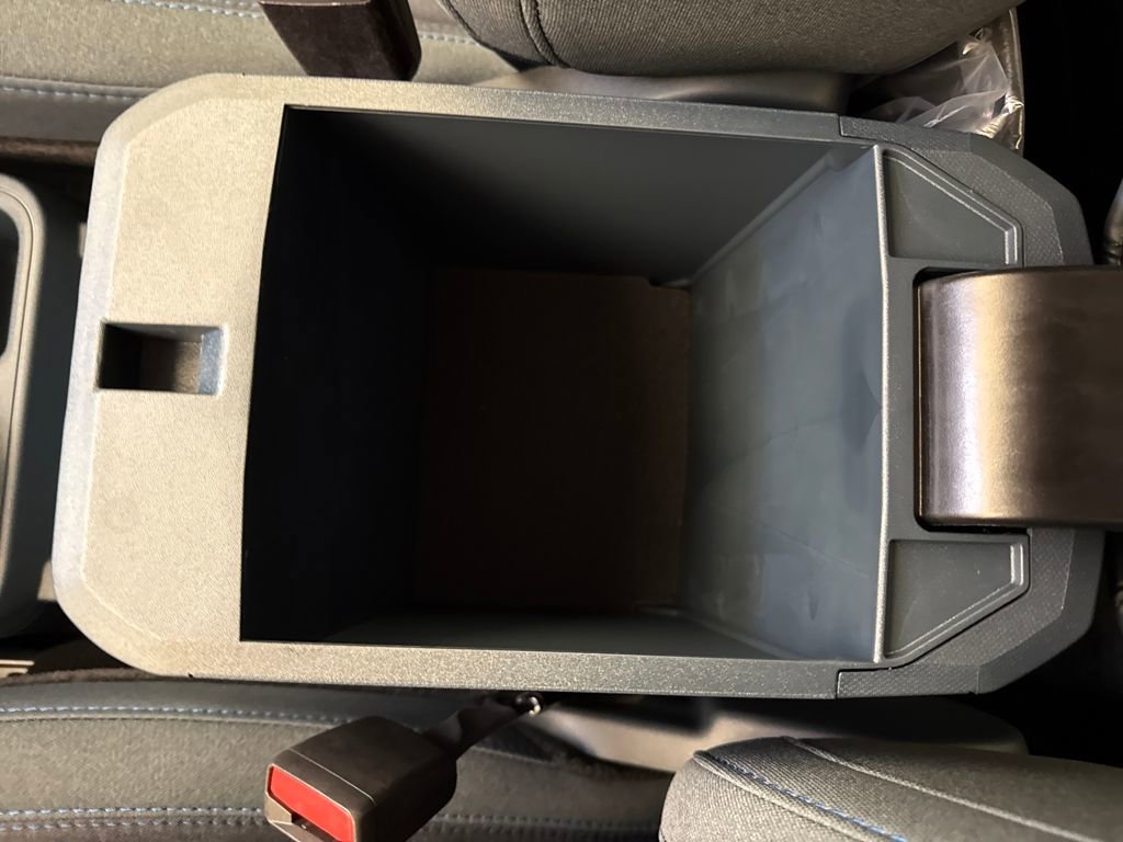 New 2025 Ford Maverick XLT image 28