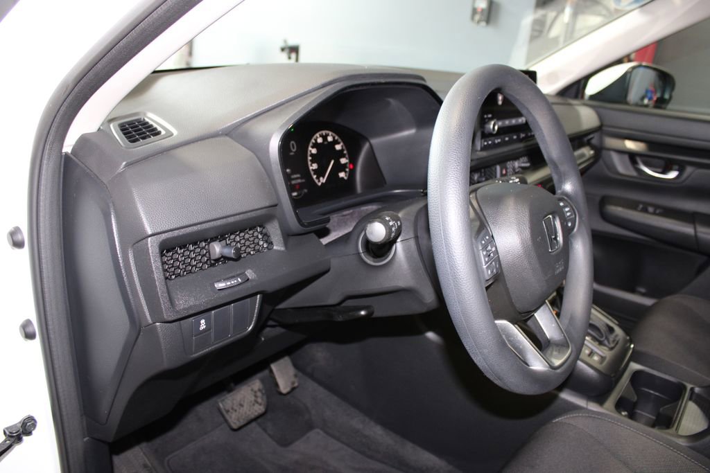 Used 2023 Honda CR-V EX image 11