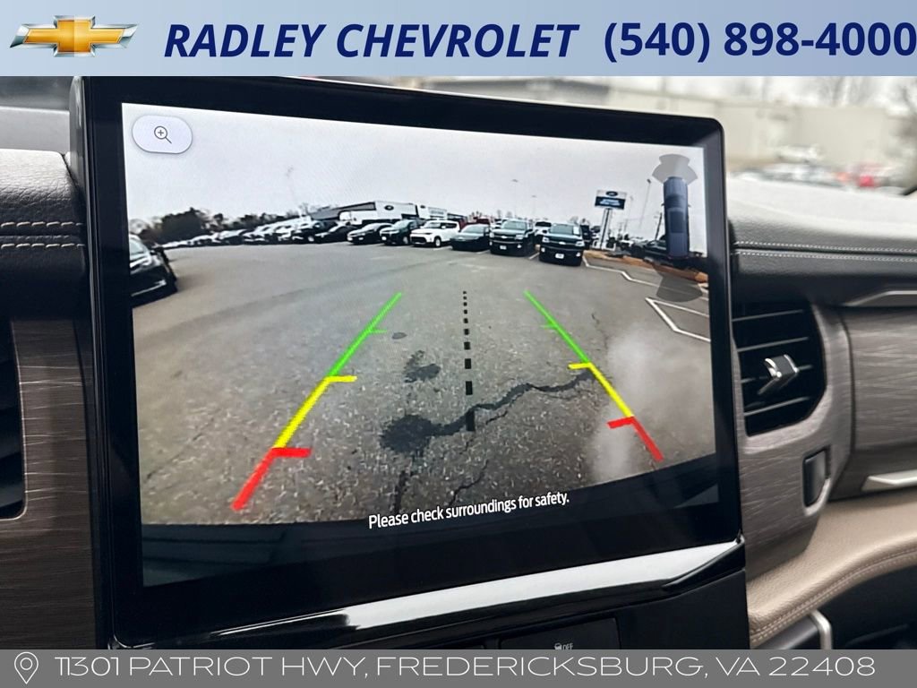 Used 2024 Ford Expedition Limited image 9