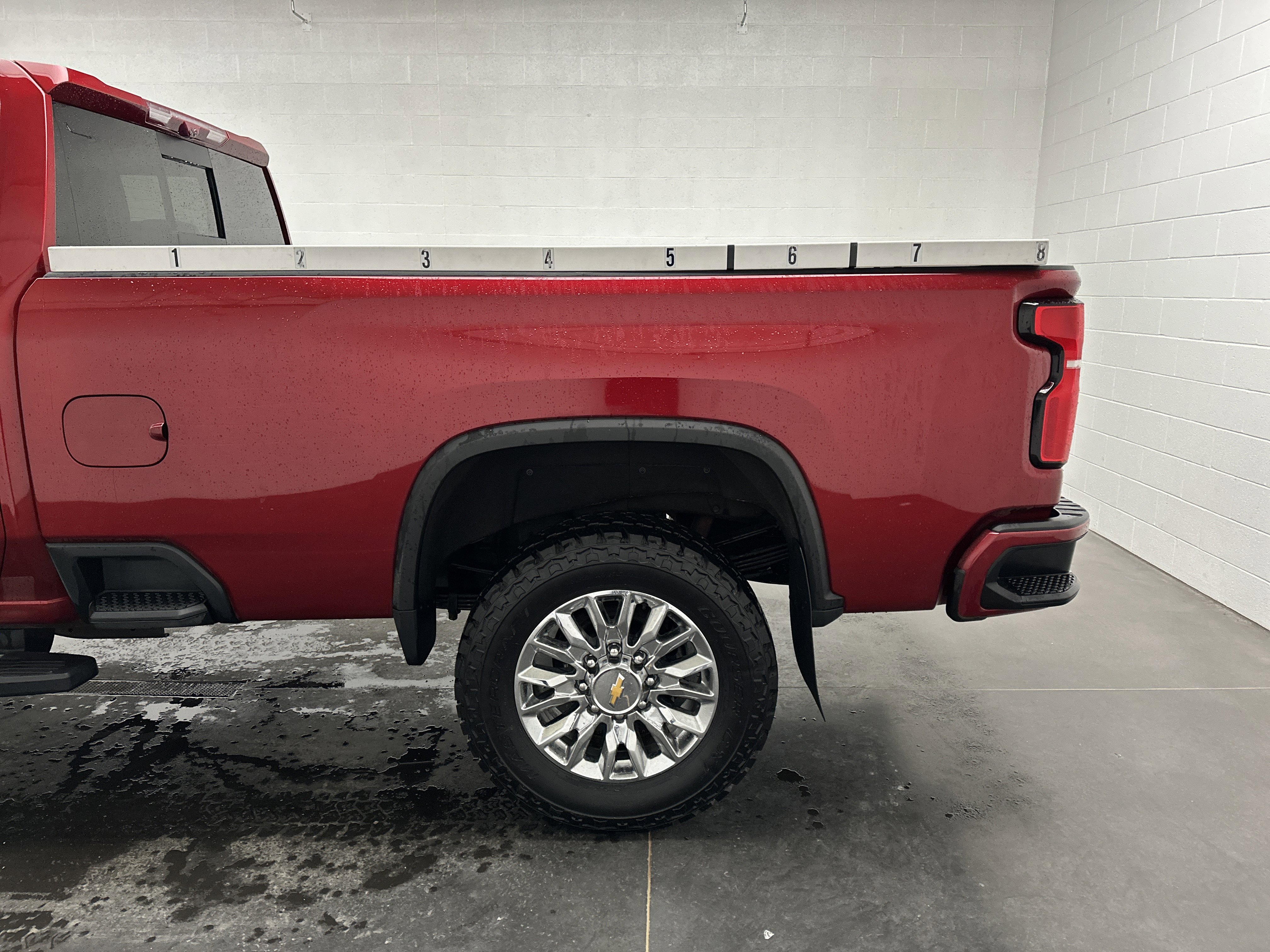 Used 2024 Chevrolet Silverado 3500 High Country w/ High Country Premium Package image 8