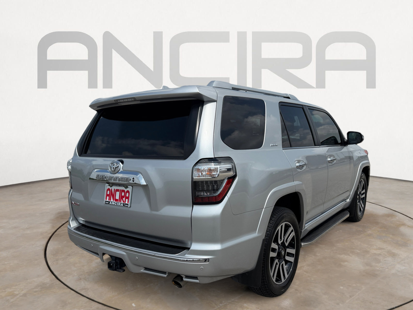 Used 2024 Toyota 4Runner Limited RWD image 12