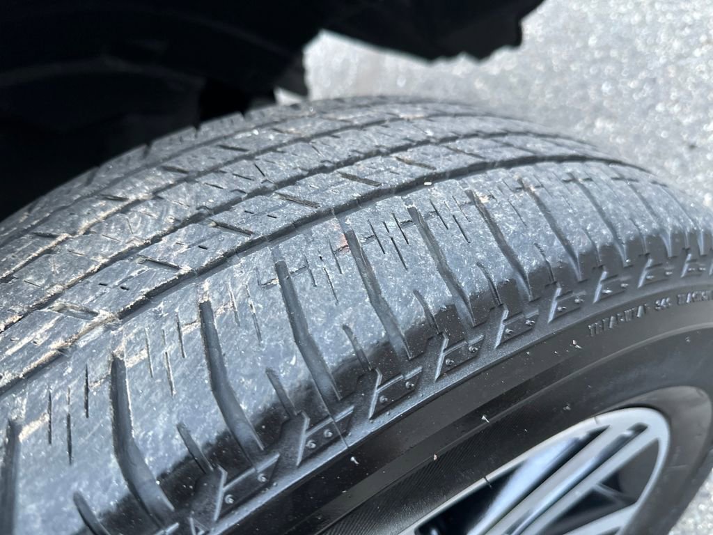 Used 2023 Toyota 4Runner Limited image 18