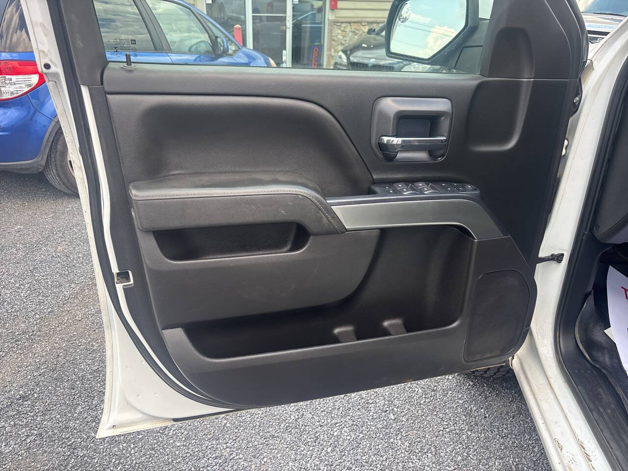 Used 2019 Chevrolet Silverado 1500 LT AWD/4WD image 14