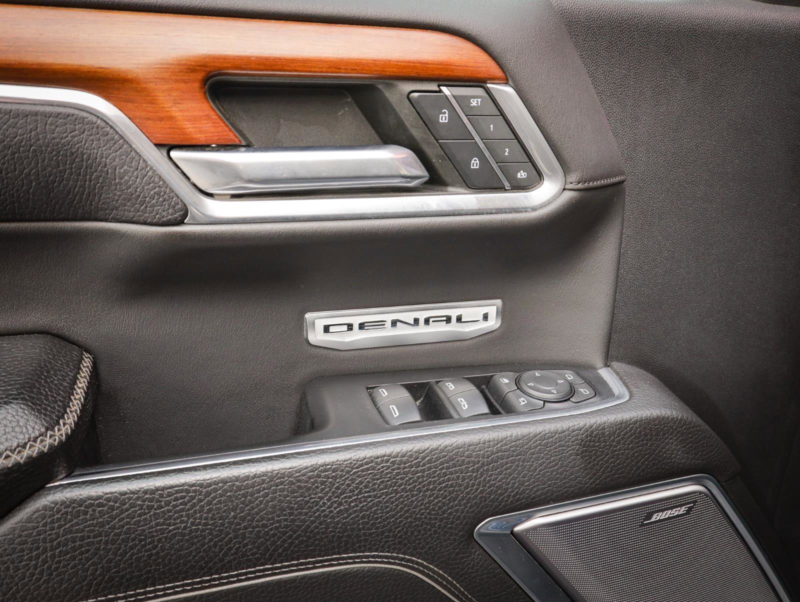 Used 2022 GMC Sierra 1500 Denali w/ Denali Reserve Package image 16