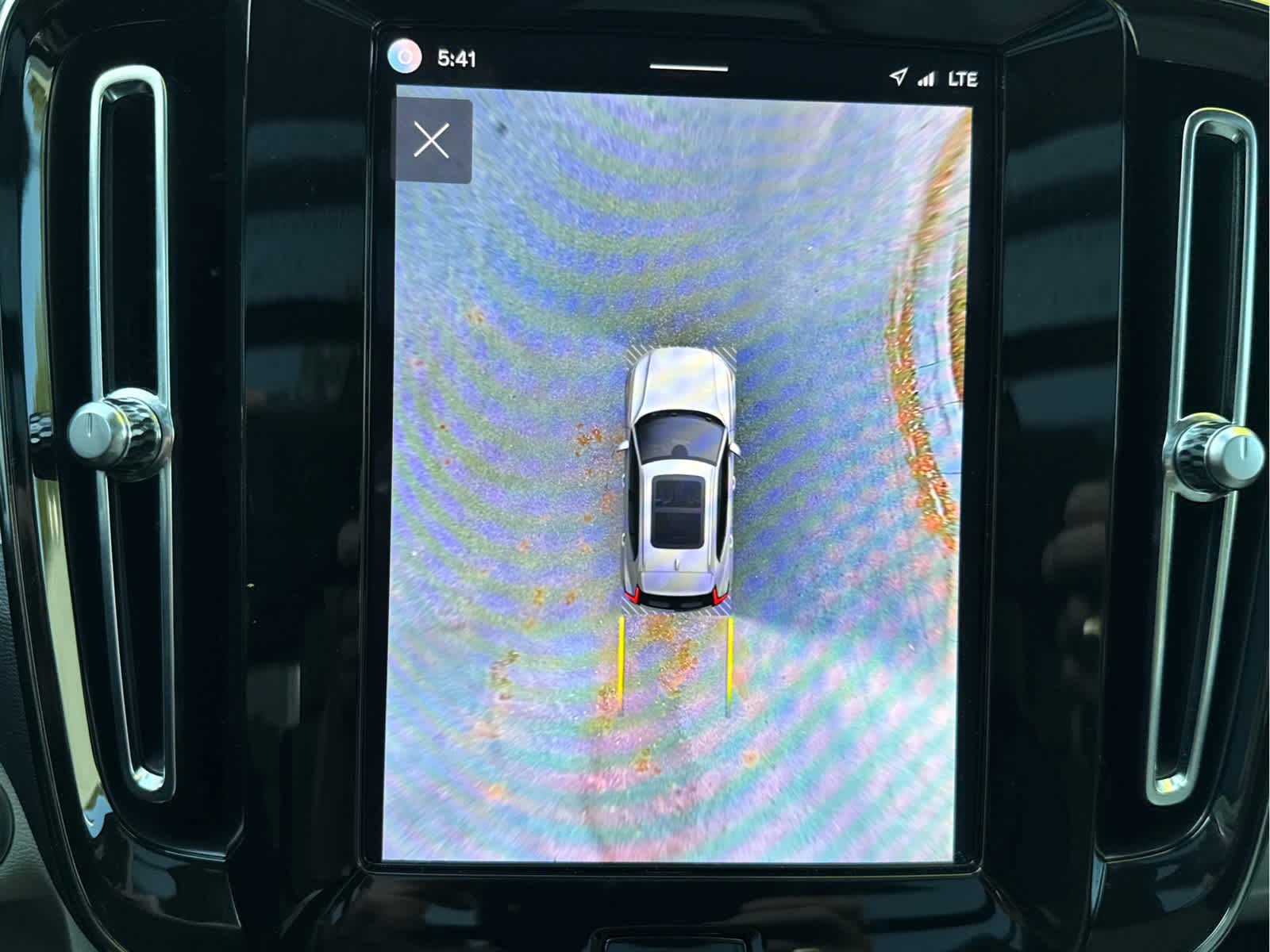 Used 2023 Volvo XC40 B5 Plus w/ Protection Package Premier image 33