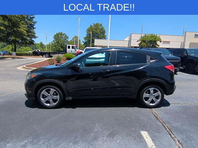 Used 2017 Honda HR-V EX image 2