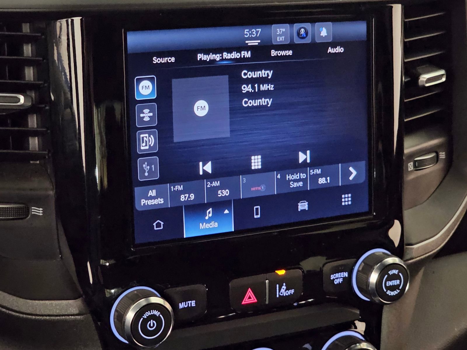 Used 2025 RAM 1500 Tradesman image 18