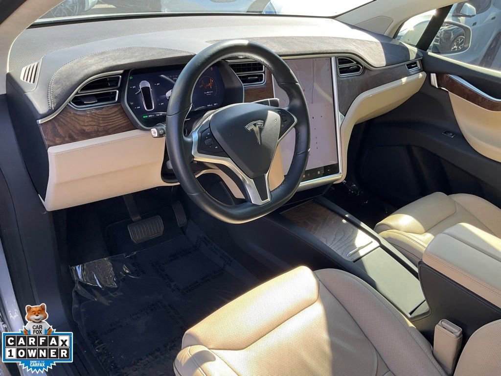 Used 2016 Tesla Model X 75D image 6