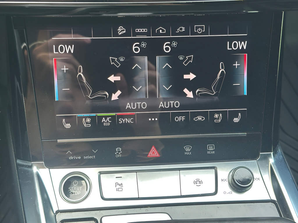 Used 2024 Audi Q8 e-tron Premium Plus w/ Premium Plus Package AWD/4WD image 36