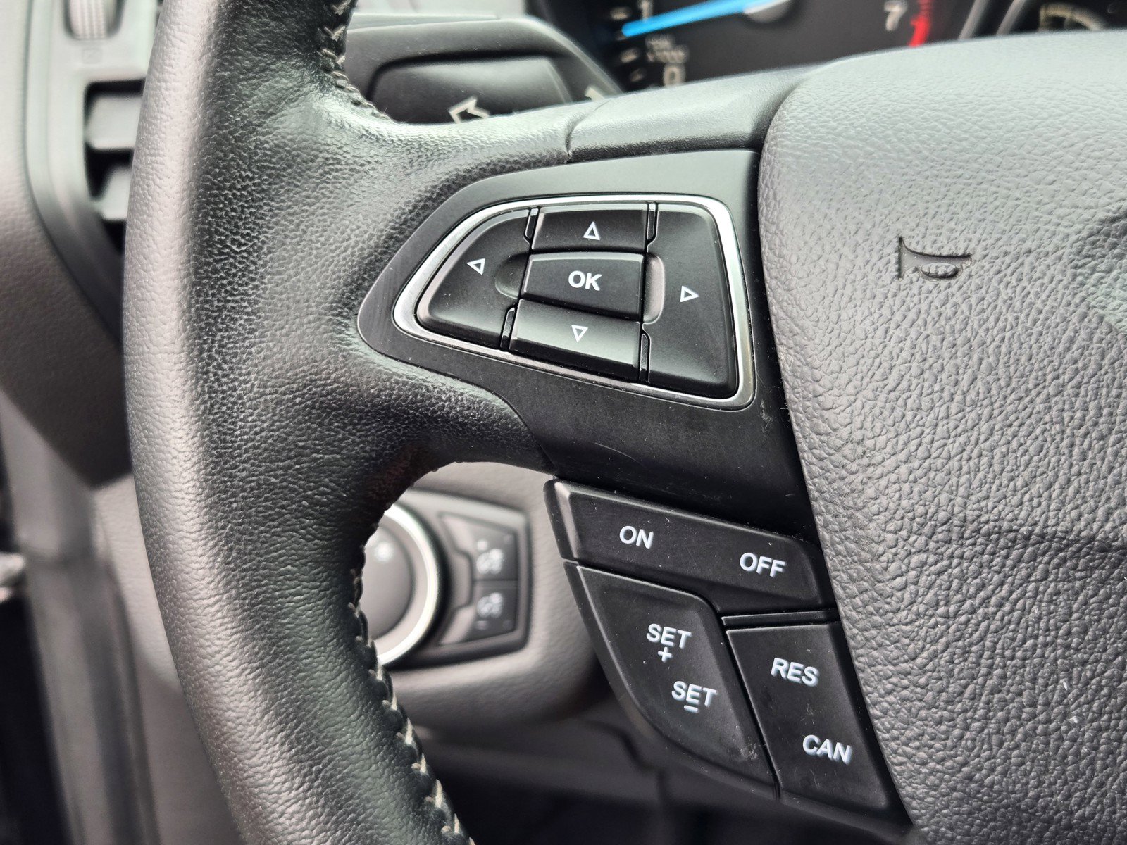 Used 2019 Ford Escape SE FWD image 22