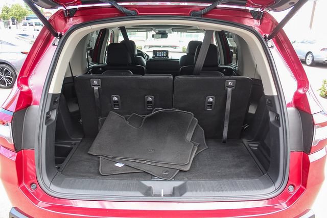Used 2025 Honda Pilot Touring image 37