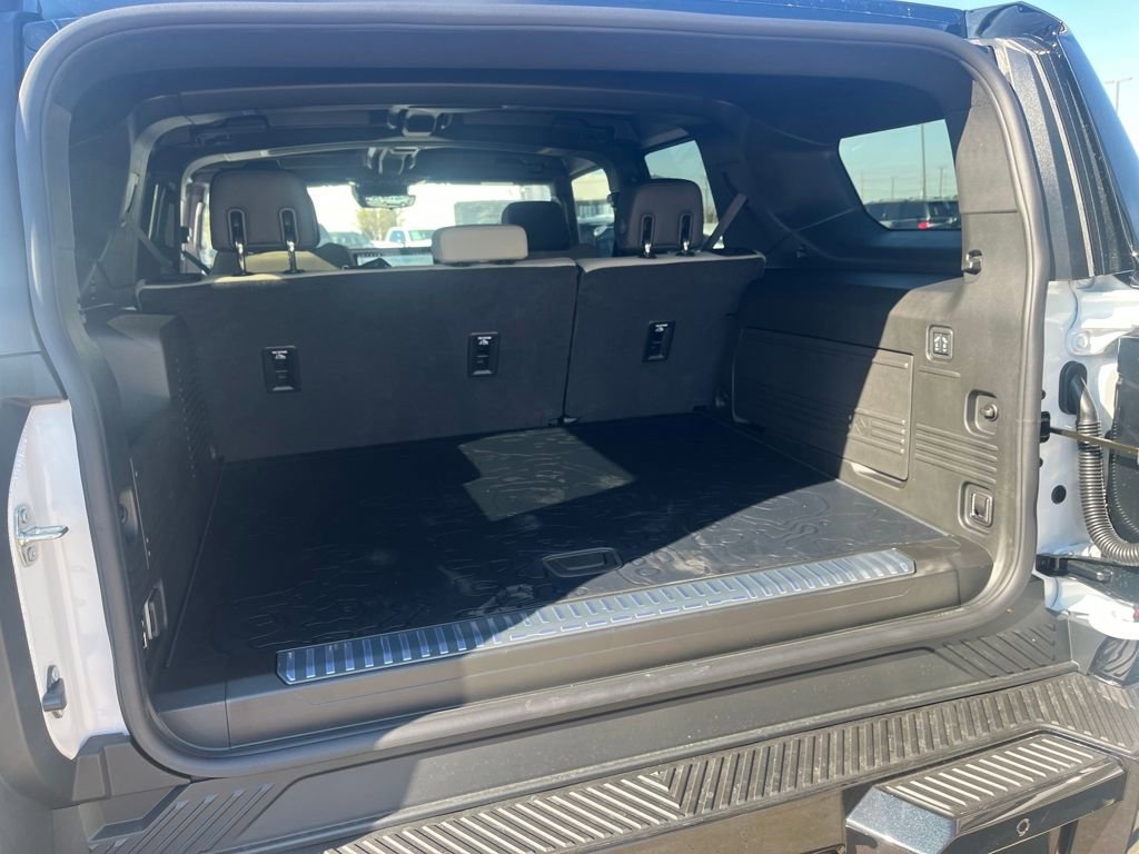 New 2026 GMC Hummer EV SUV image 24