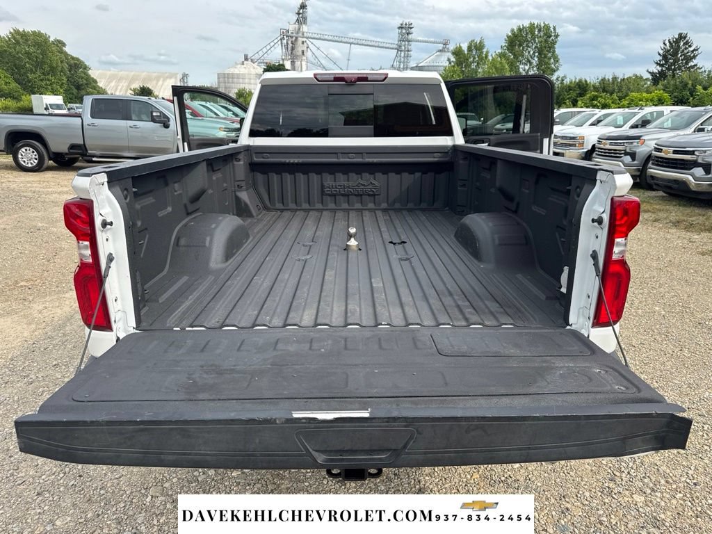 Used 2022 Chevrolet Silverado 3500 High Country w/ Z71 Off-Road Package AWD/4WD image 42