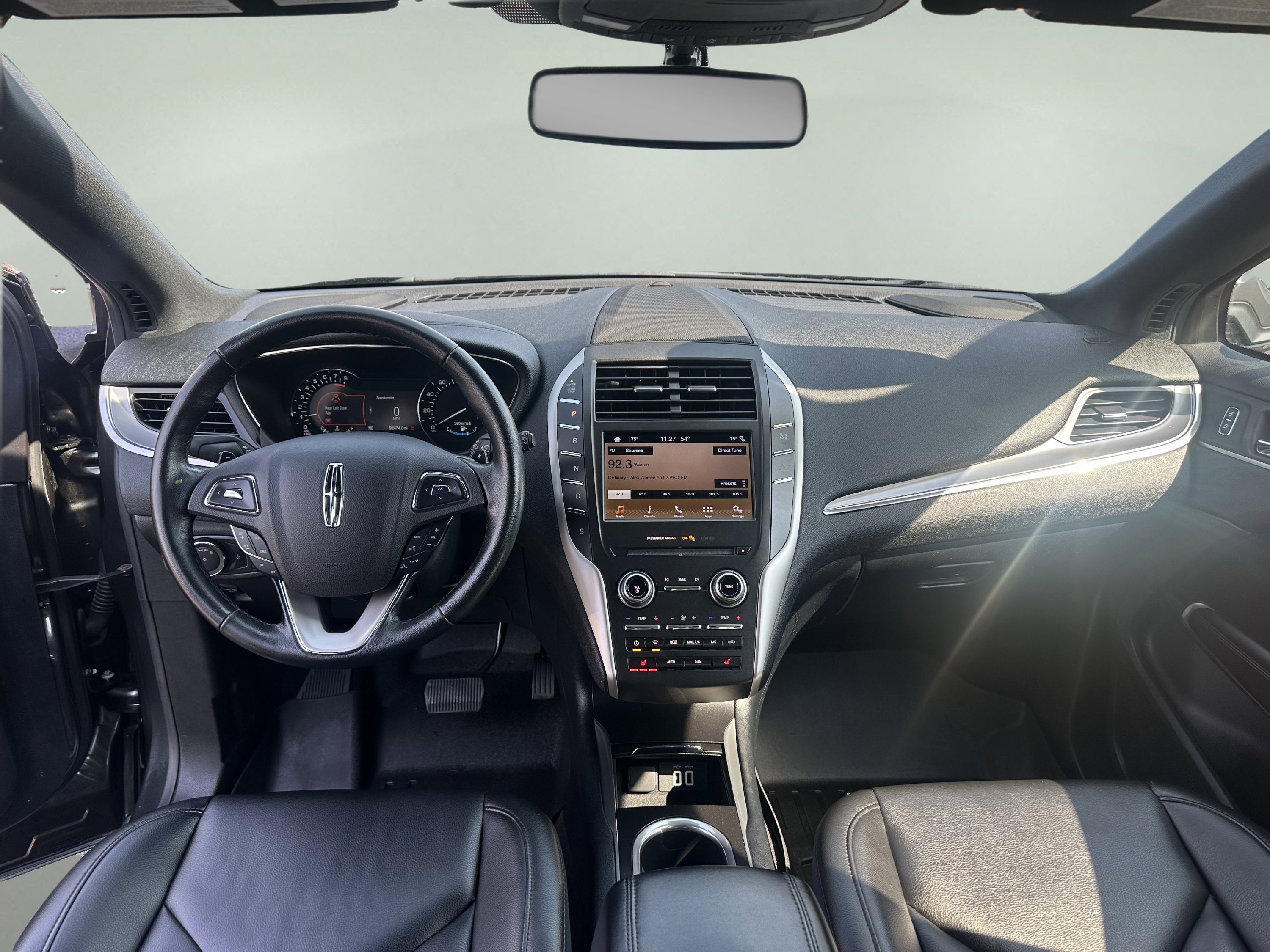 Used 2019 Lincoln MKC Premiere image 11