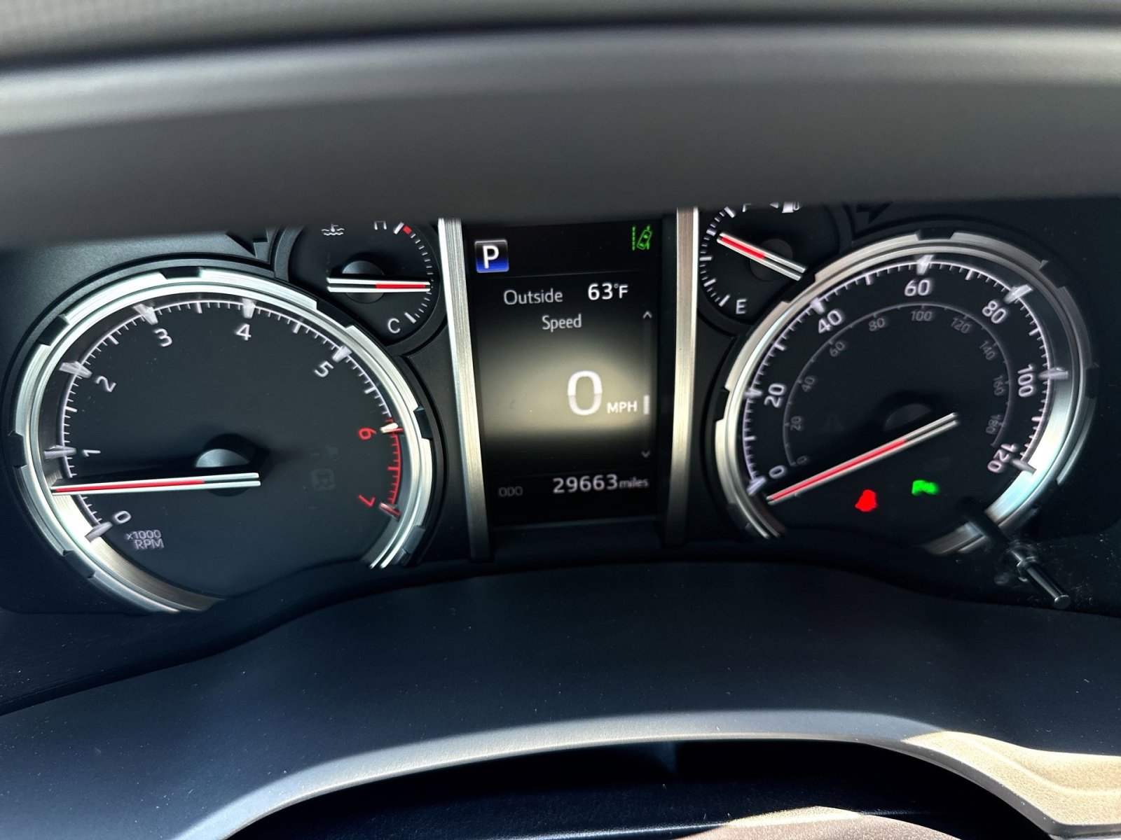 Used 2022 Toyota 4Runner Limited AWD/4WD image 17