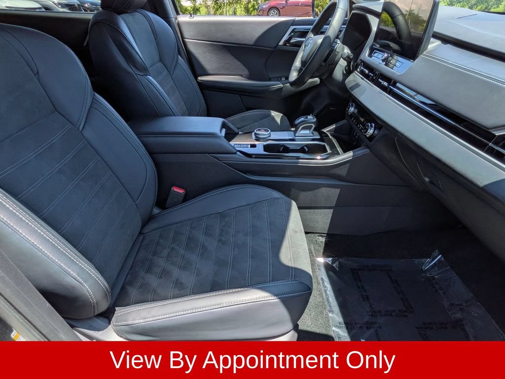 Used 2025 Mitsubishi Outlander SE AWD/4WD image 30