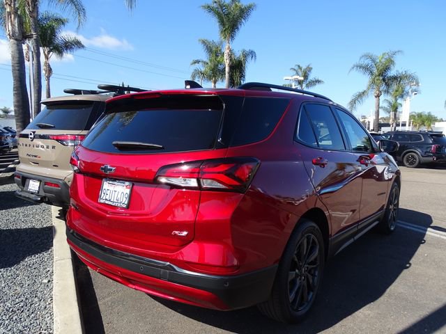 Used 2023 Chevrolet Equinox RS w/ RS Leather Package image 3