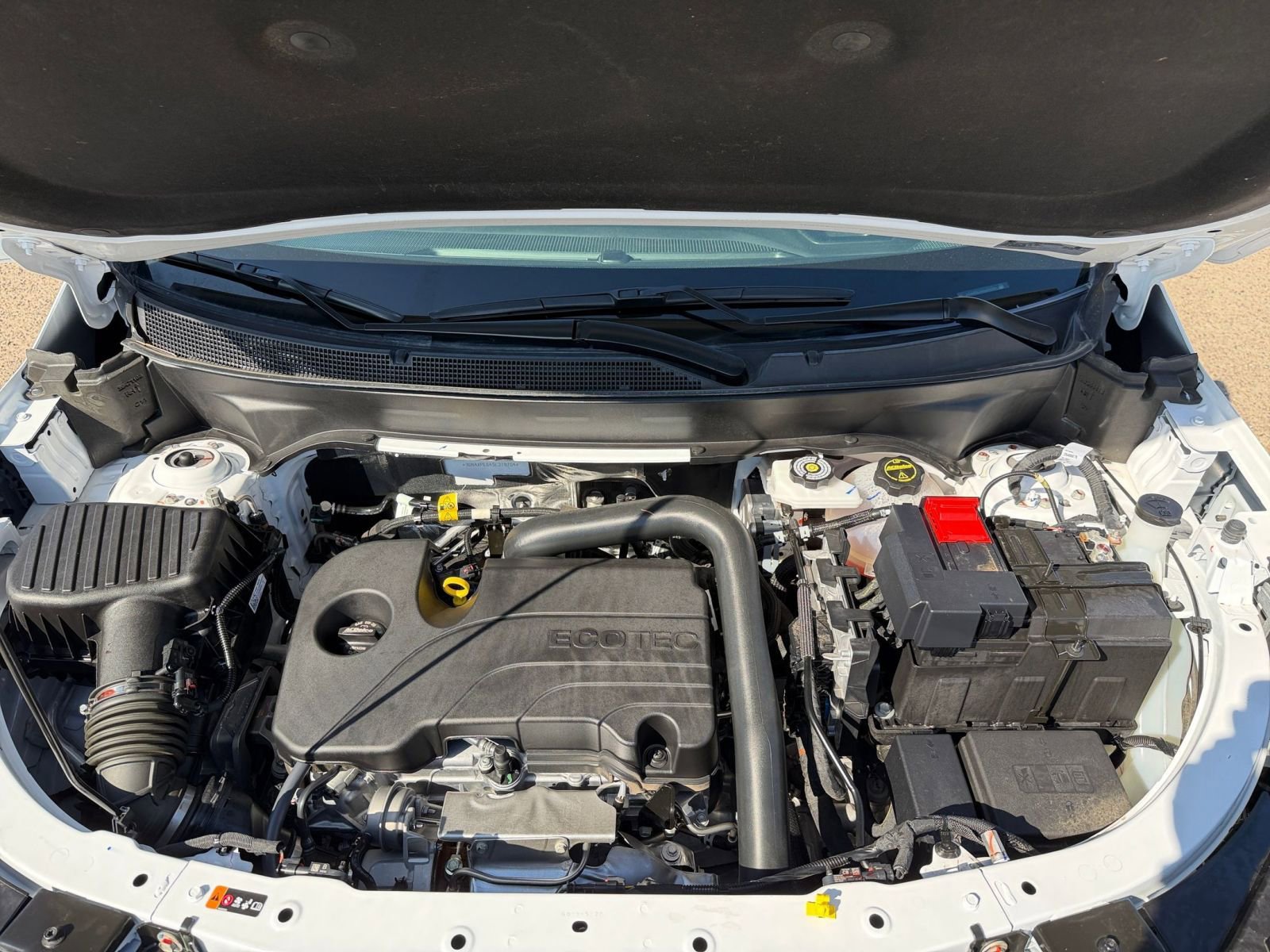 Used 2025 Chevrolet Equinox LT image 31