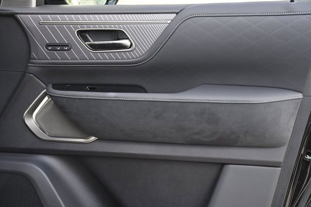 New 2026 INFINITI QX80 Autograph w/ Premium Cargo Package image 39