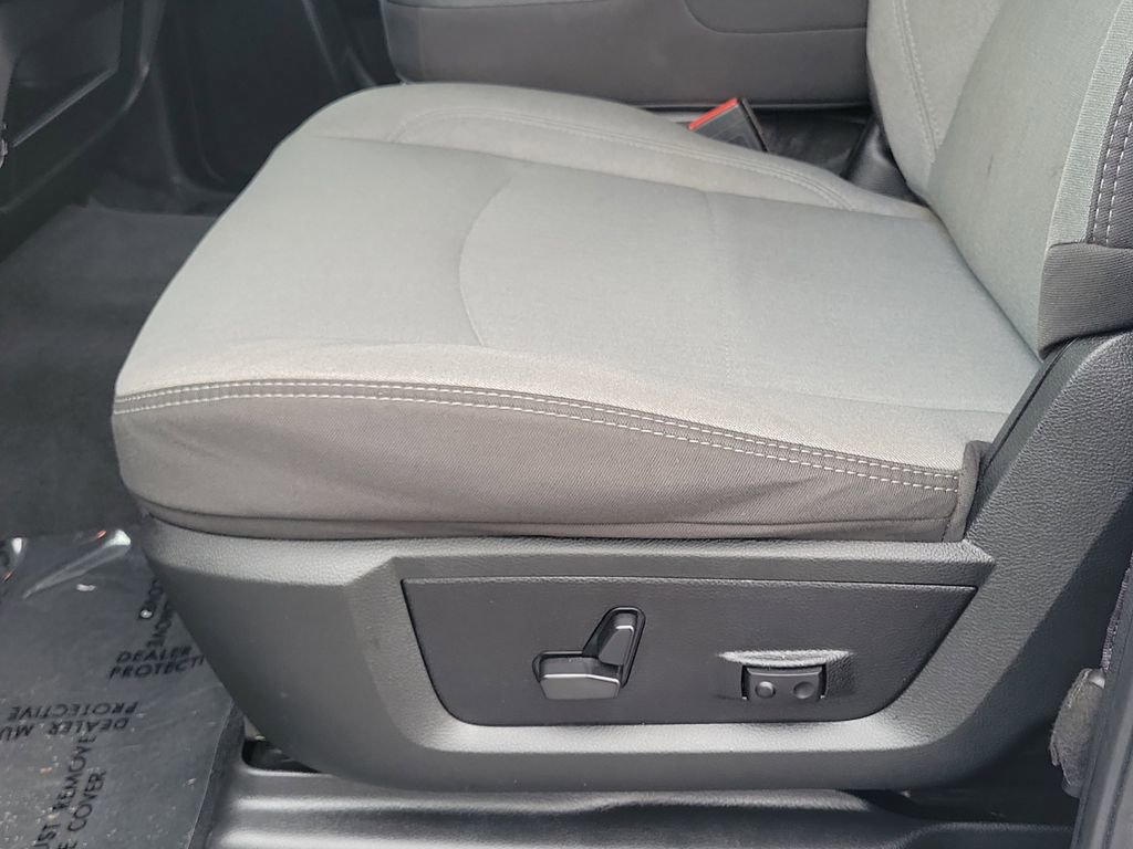 Used 2023 RAM 2500 Big Horn w/ Level 1 Equipment Group image 14