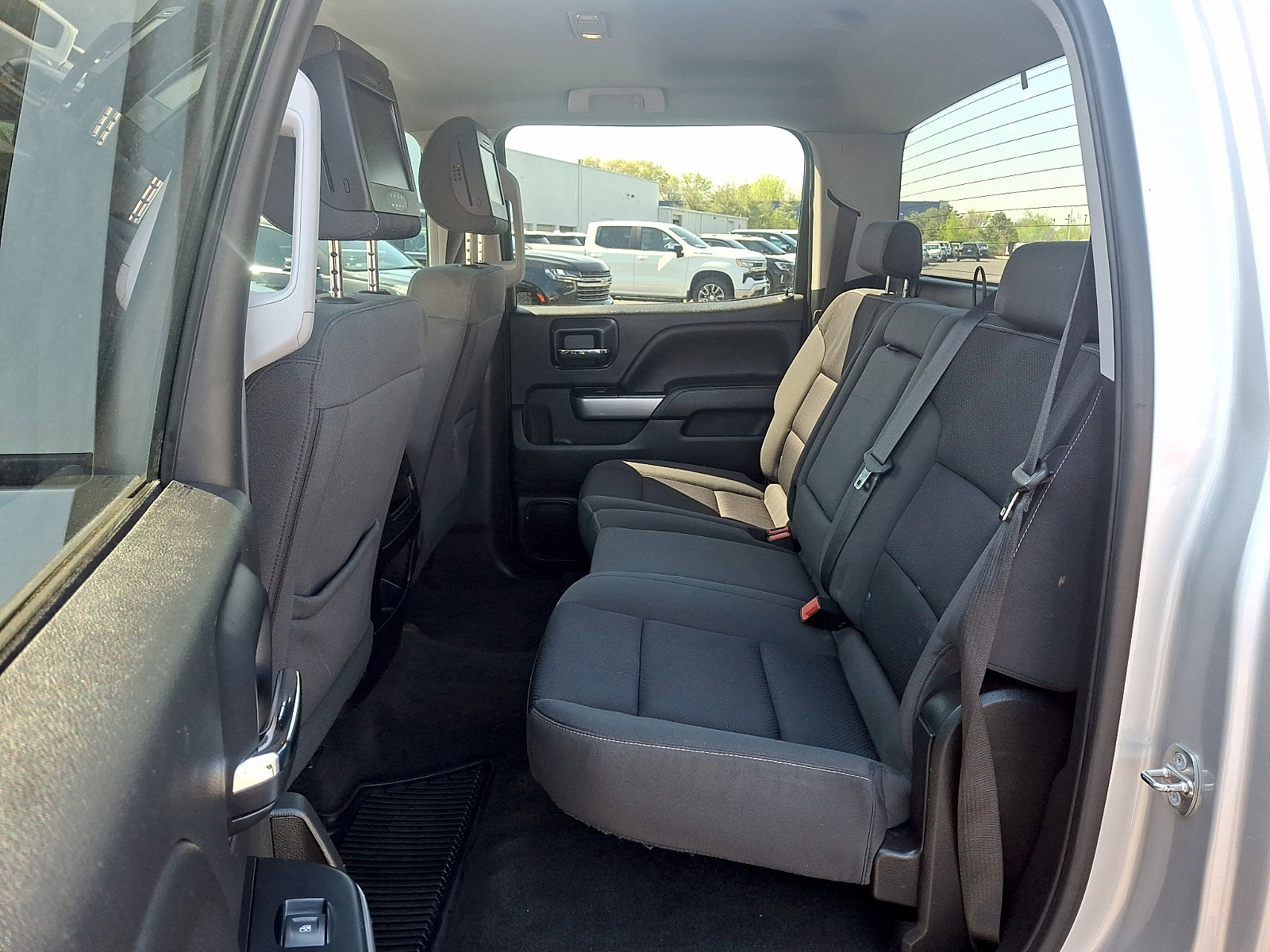 Certified 2018 Chevrolet Silverado 1500 LT w/ All Star Edition AWD/4WD image 11