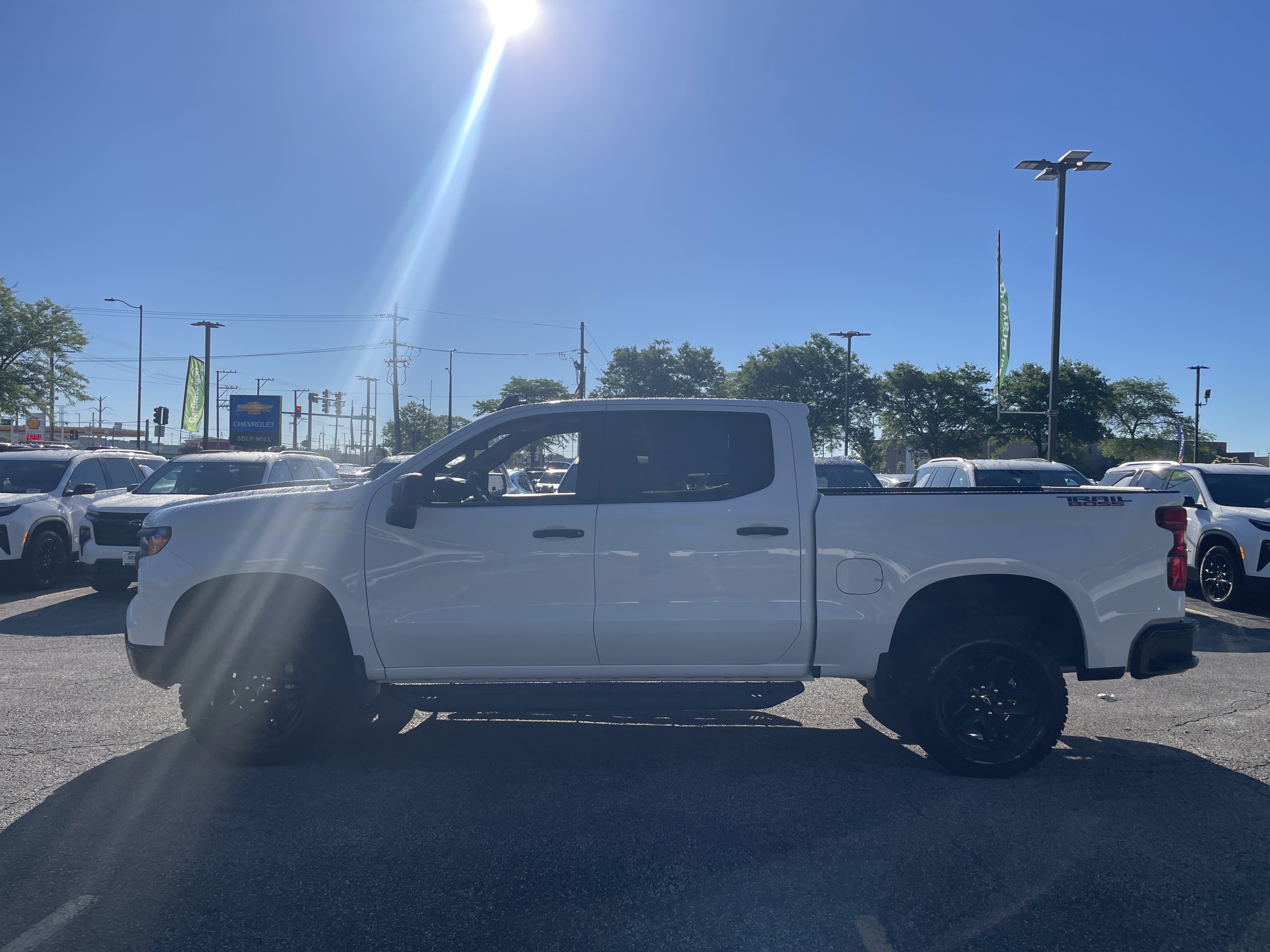 New 2026 Chevrolet Silverado 1500 Custom Trail Boss AWD/4WD image 8