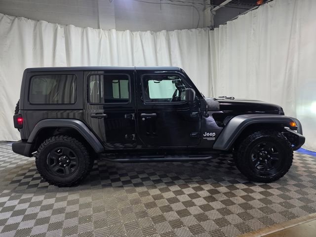 Used 2018 Jeep Wrangler Unlimited Sport image 3